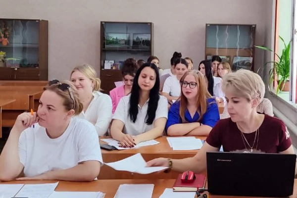 Итоговое заседание научного кружка «Эрудит» на кафедре начального образования